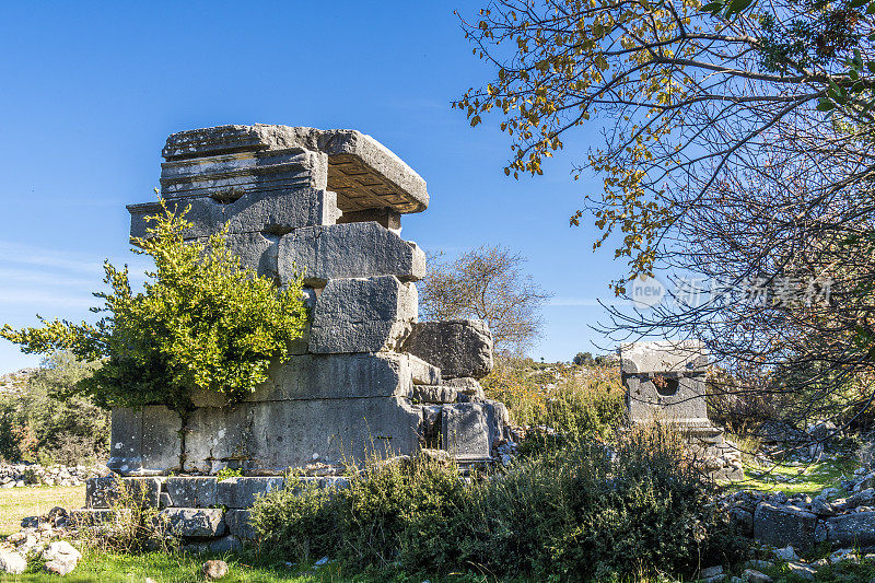 来自Dodurga村的Sidyma古城。Fethiye, Mugla，土耳其。